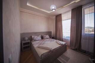 Проживание в семье Makos Guest House Кутаиси Двухместный номер с 1 кроватью-4